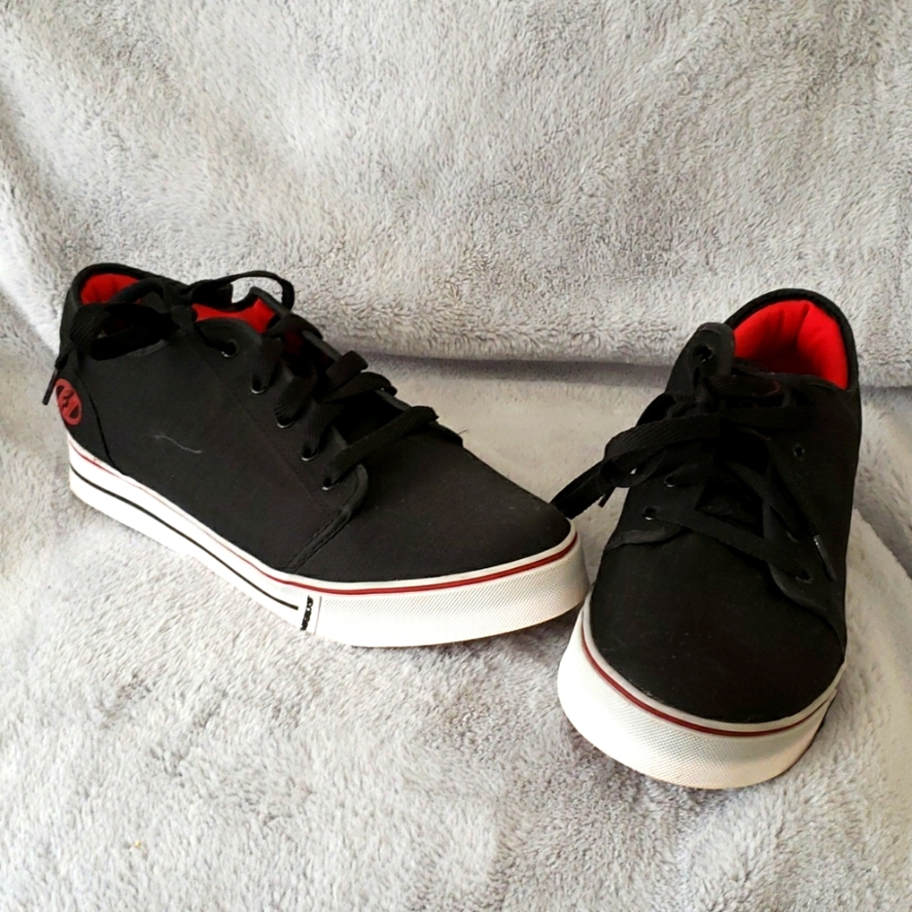 Brand New Mens Heeleys